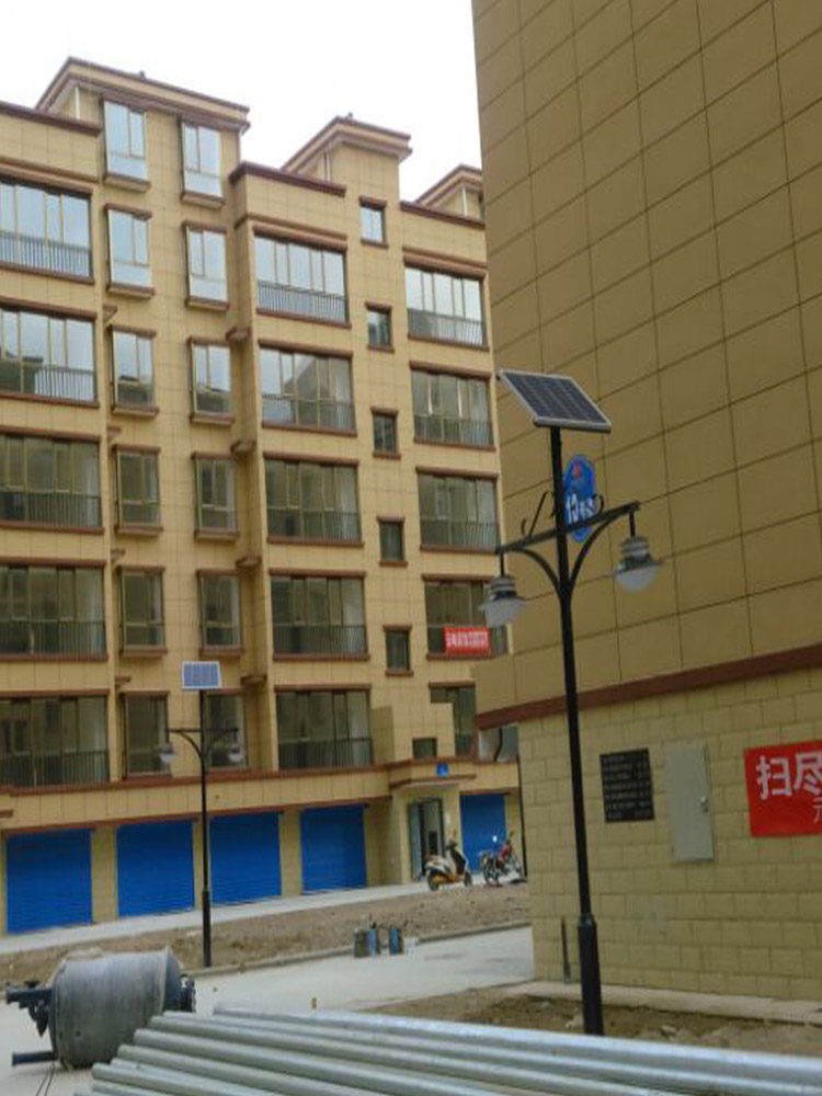 小區(qū)太陽(yáng)能路燈價(jià)格 小區(qū)太陽(yáng)能路燈價(jià)格
