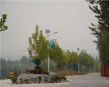 湖北太陽能路燈-湖北省西安市環山路旅游景區路燈照明工程